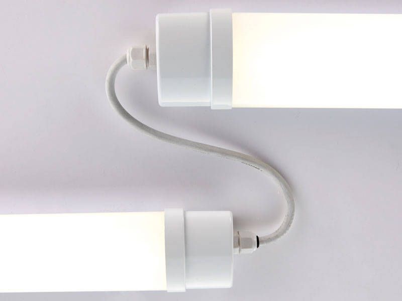 Saxby Lighting: Reeve Connect LED battens
