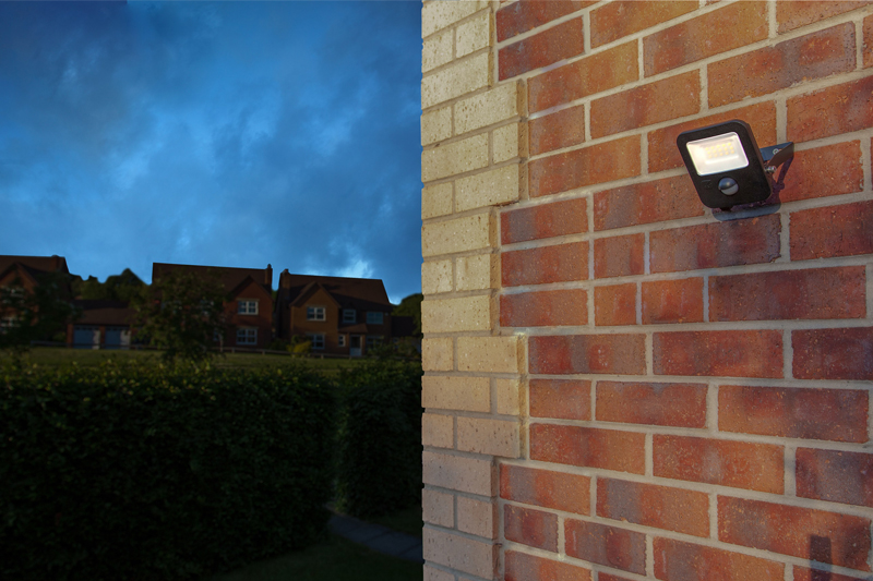 Security lighting and the possible profit opportunities | Ansell Lighting