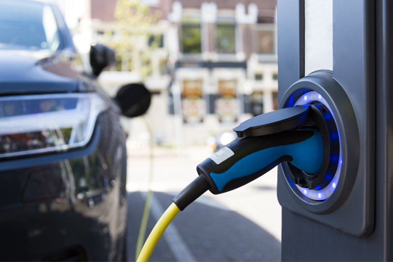 Upskilling electricians key to EV charge point rollout | ECA