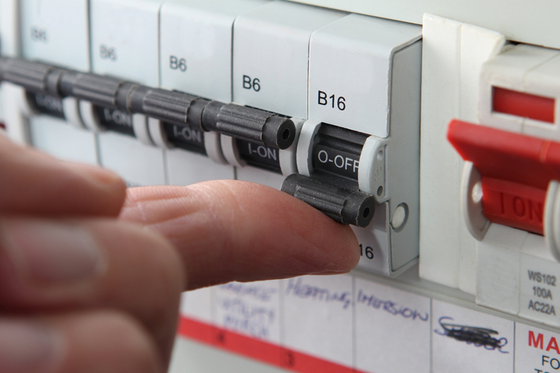 Don’t cut corners! Plan, test, isolate: ECA discusses new electrical installer safety campaign