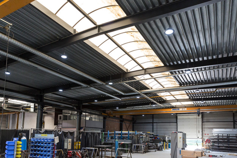 LEDVANCE extends its range of LED products for industrial lighting solutions